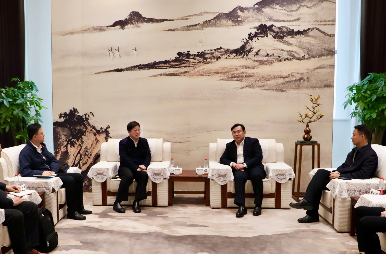 1743478154539126.jpg 1743478154539126.jpg